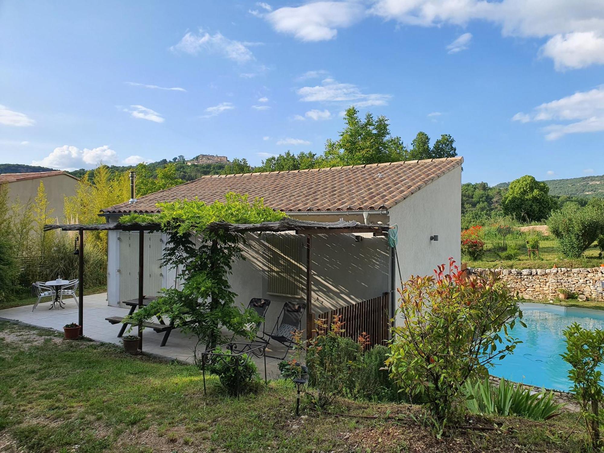 Hanna En Luberon - Le Boisset Saint-Martin-de-Castillon Exterior photo